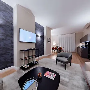 Manzoni Clc Apartment